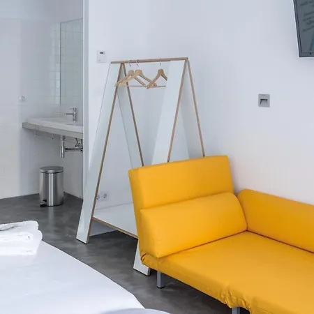 Guest house Bela